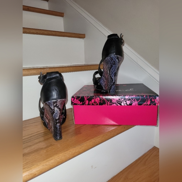 Purple, Blue, Pink Snakeskin Patterned Wedges with Black Faux Leather Straps - Picture 2 of 6
